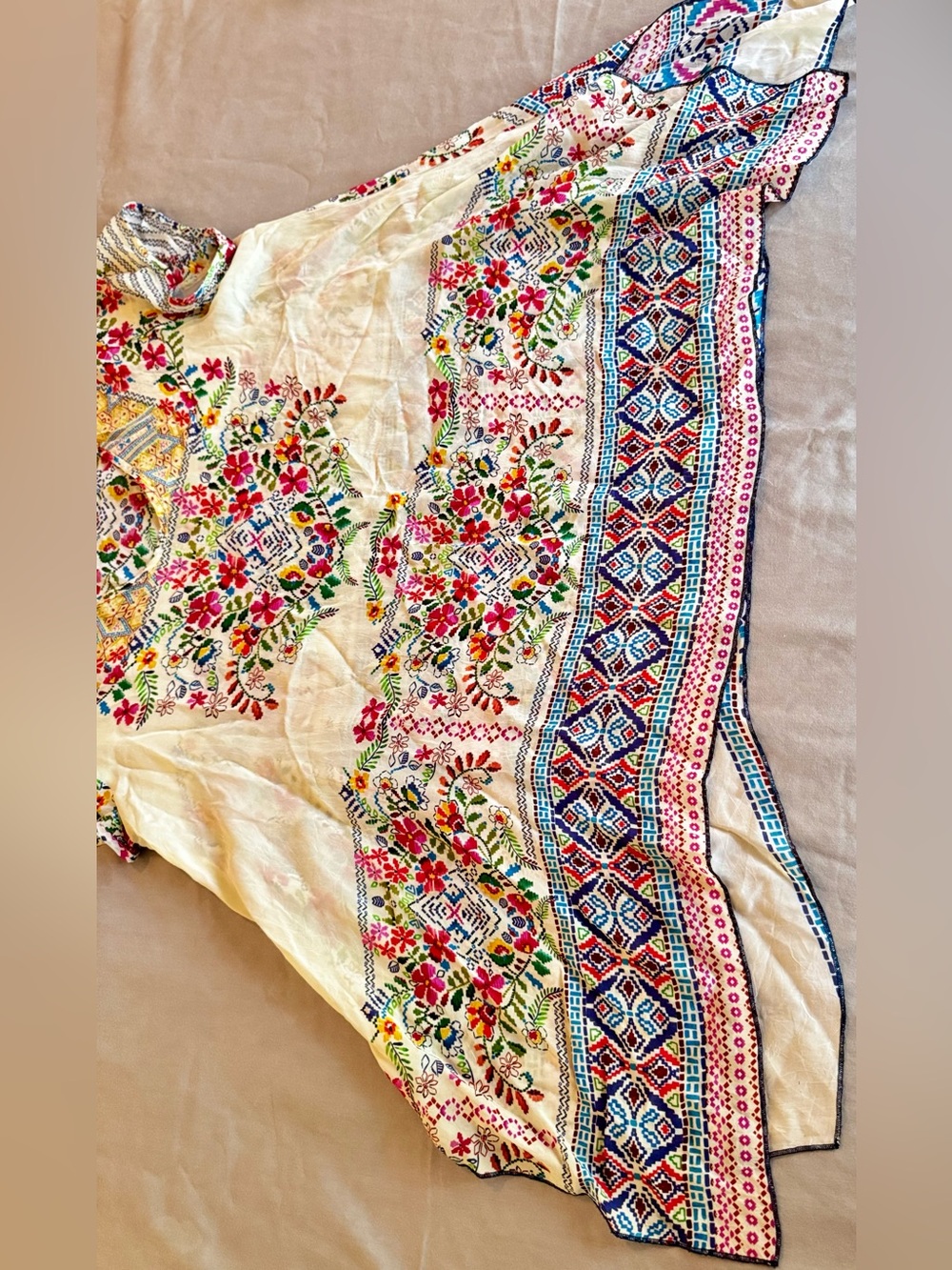 JOHNNY WAS Semi-Sheer Cream Colorful Floral Handkerchief Hem Tunic Top - Picture 5 of 16